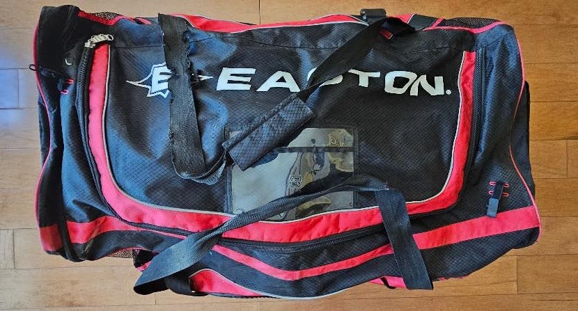Easton Synergy EQ50 Hockey Wheeled Equipment Bag (Used)
