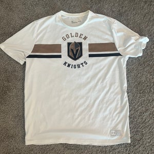 White Large Men's Under Armour Shirt (Used)