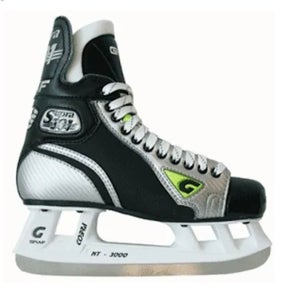 Graf Supra 301 Hockey Skates Regular Width  Size 6 (New)