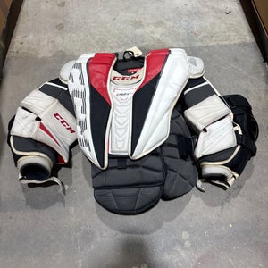 Intermediate Small CCM EFLEX 5.5 Goalie Chest Protector