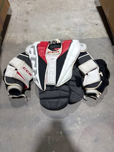 Intermediate Small CCM EFLEX 5.5 Goalie Chest Protector