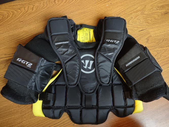 Warrior Ritual GT2 Goalie Chest Protector Youth L/XL