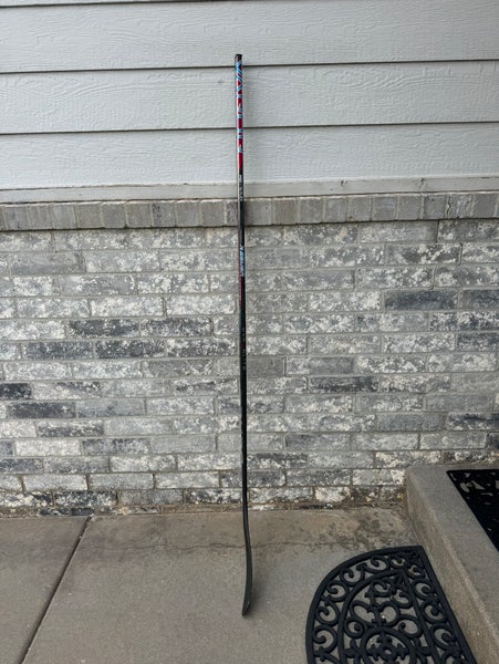 Senior Bauer Vapor Hyperlite Left Hand Hockey Stick P92  (Used)