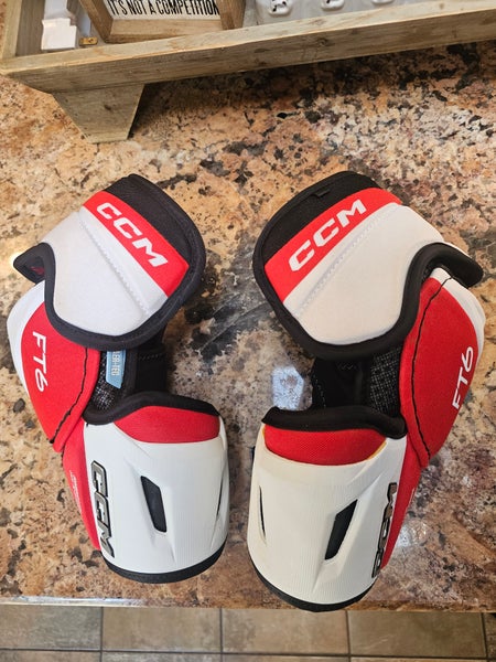 Senior CCM Jetspeed FT6 Pro Elbow Pads (Used)