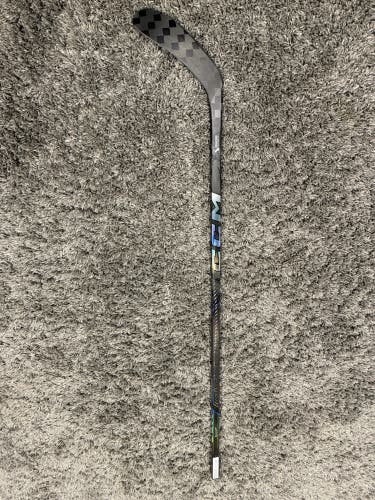 CCM Ribcor Trigger 9 Pro - 65 Flex - P28 - Right Hand - Brand New