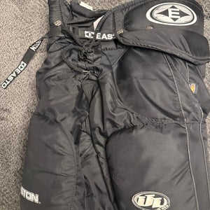 Easton Ultra Lite Jr hockey pants