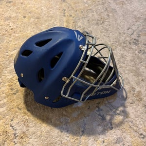 Easton Rival Catcher's Mask (6 1/8 - 7)