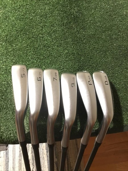 Cleveland Left Handed Launcher XL Irons Set (5-PW-GW, No 8i) Regular Graphite