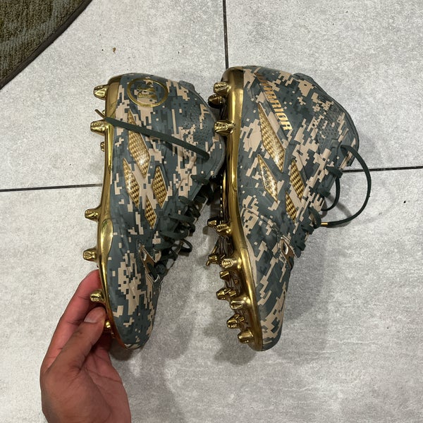 Gold Men's Adult Size M 11.5 (W 12.5) Warrior Molded Cleats Cleats (Used)