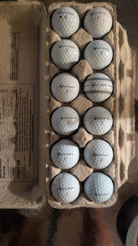 TaylorMade TP5 Golf Balls 12 Pack (1 Dozen) (Used)