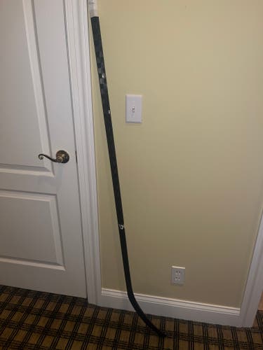 PRO VF CUSTOM HOCKEY STICK BAUER RH 75 Mcdavid pro