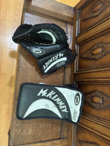 Mckenney Regular Glove and Blocker 255 Jnr(Used)