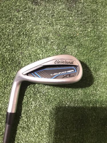 Cleveland Left Handed Launcher XL 48* Gap Wedge (GW)Seniors Catalyst 50 Graphite