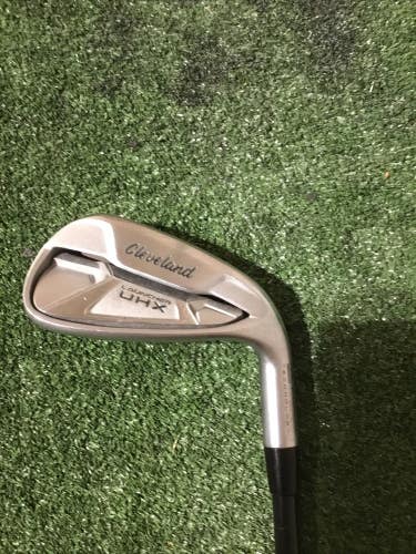 Cleveland Launcher UHX 44* Pitching Wedge (PW)Regular Miyazaki 6R Graphite Shaft