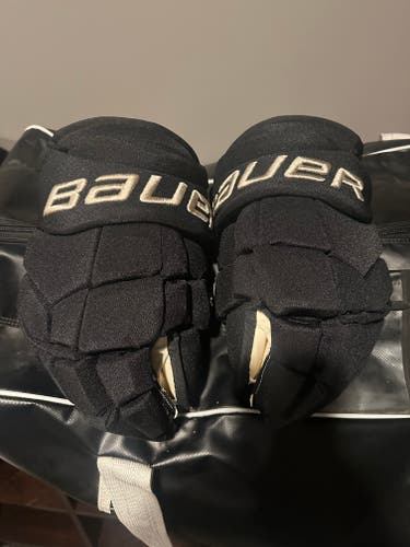 Army Bauer Supreme Ultrasonic Gloves 14" Pro Stock (Used)