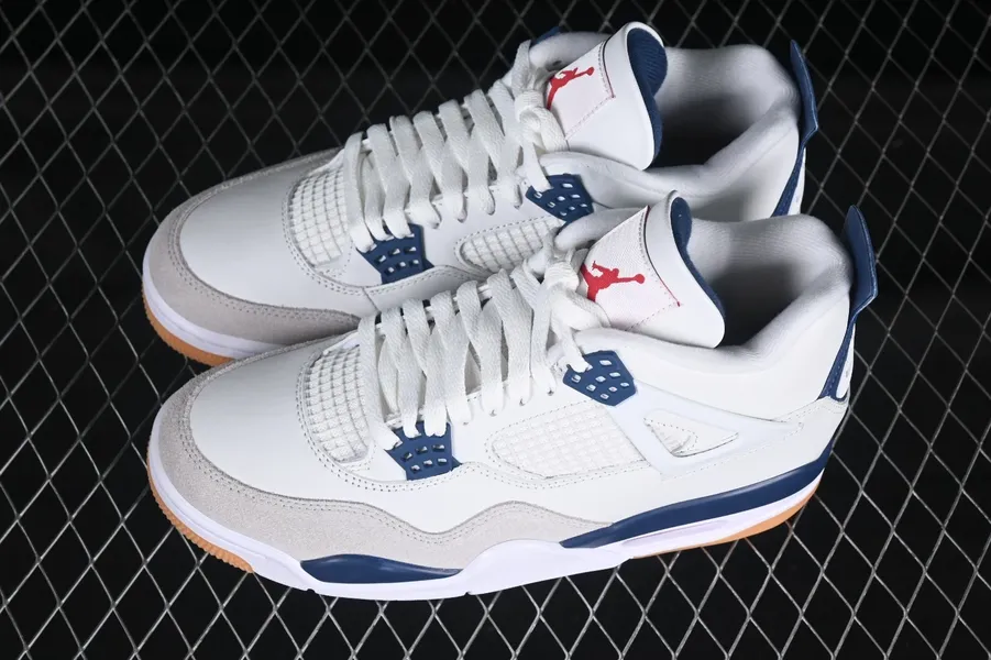 Nike SB x Air Jordan 4 "Navy" DR5415-100 - Brand New - Men's Size [4-12]