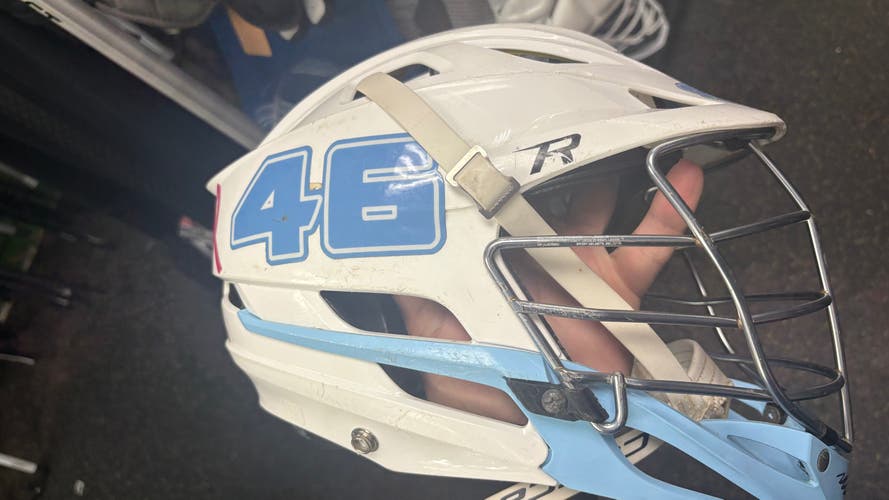 White Cascade R Helmet