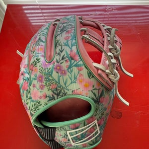 Rawlings RH REV1X Baseball Glove 11.75" (Used)
