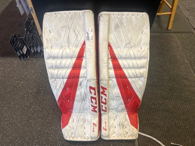 Used CCM E 4.5 Goalie Leg Pads Junior Red 30" 11339-S000192557