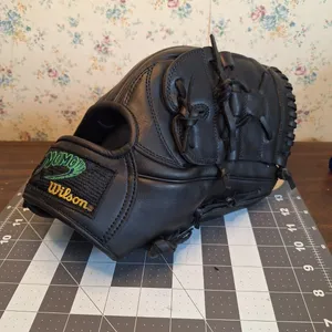A2000 Rare Hideo Nomo 12" Baseball Softball Glove RHT Made In Japan
