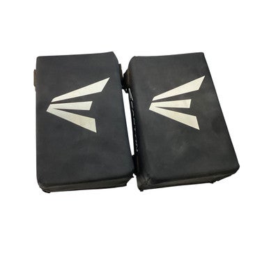 Used Easton KNEE SAVER PAIR BB/SB Catchers Knee Savers Black 11760-S000079606