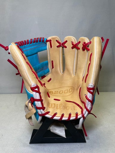 Used Wilson A2000 1786 BB/SB Glove RH Throw Tan 11 1/2" 11490-S000264126