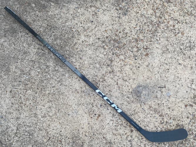 CCM RibCor Trigger 8 PRO Pro Stock Hockey Stick 95 Flex Left P90M 2620