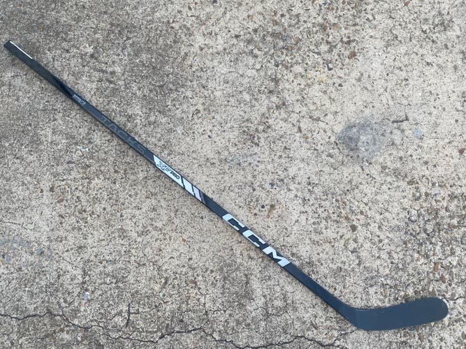 CCM Tacks XF PRO Pro Stock Hockey Stick Grip 75 Flex P28 Left 2408
