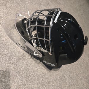 Junior 2024 Warrior Ritual F2 Goalie Mask (Used)