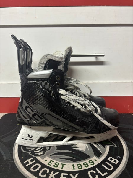 CCM AS-V Pro Hockey Skates Regular Width Pro Stock 10 (Used)