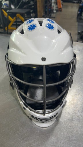 Used Cascade CS-R 2022 Lacrosse Helmet White Fits all 11605-S000204094
