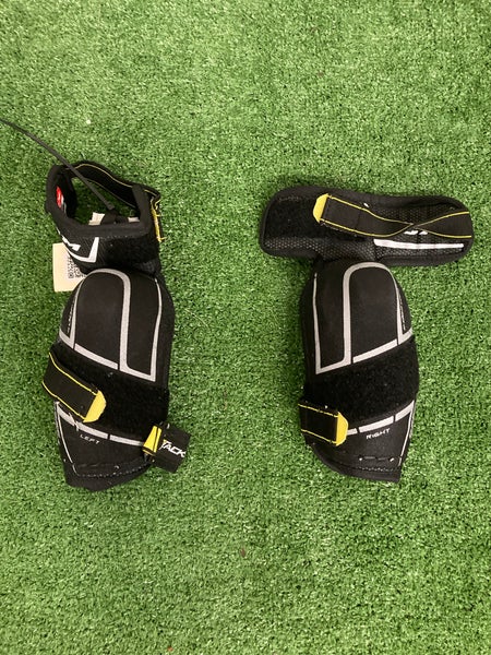 Junior Small CCM Tacks 9550 Elbow Pads (Used)