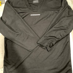 Black Men's Large Sher-Wood Jersey (Used)
