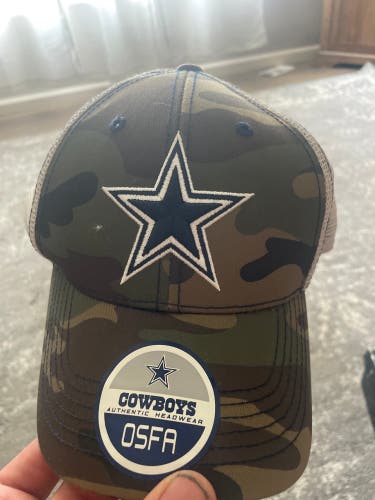 Dallas Cowboys Camouflage Hat One Size Fits All Men's  Hat (New)