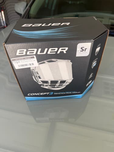 Large  Bauer Concept 3 Full Shield Shield (New)