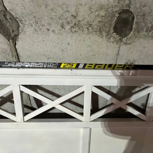 Junior Bauer Supreme 2S Left Hand Hockey Stick P88 (Used)