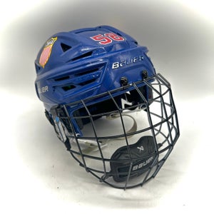 Bauer Re-Akt 155 - Team USA National Development Team Program Used Medium Pro Stock Helmet (Blue)