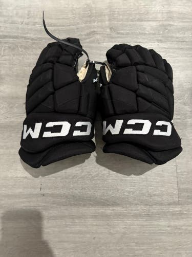 CCM HGPJS Gloves 13" Pro Stock (Used)