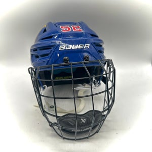 Bauer Re-Akt 150 - Team USA National Development Team Program Used Medium Pro Stock Helmet (Blue)
