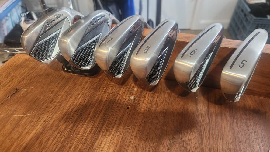 Taylormade Stealth Irons 5-PW REG FLEX
