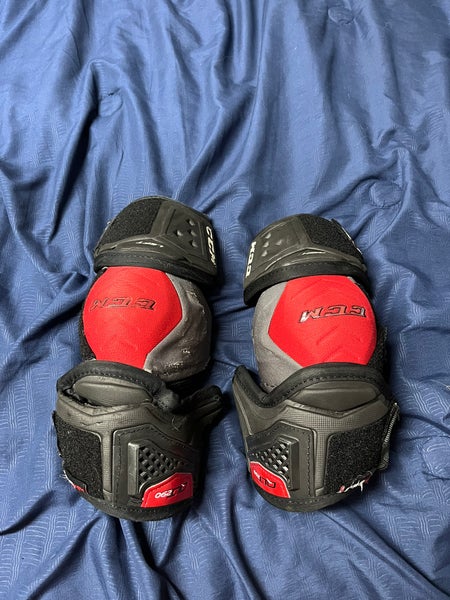 Small Senior CCM QuickLite QLT 290 Elbow Pads  (Used)
