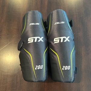 Small / Medium Youth STX Stallion 200 Arm Pads (Used)