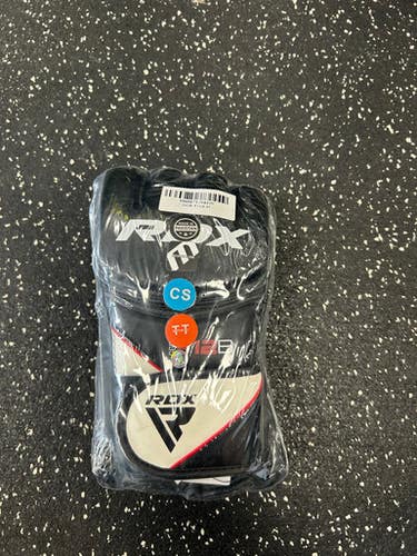 Used Martial Arts Gloves Black MD 11849-S000030112