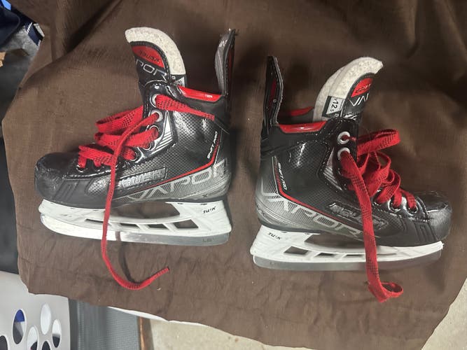 Bauer Vapor X Shift Pro Hockey Skates Regular Width 12.5 (Used)
