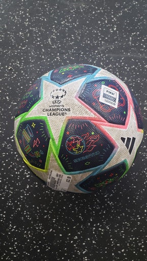 Used Adidas UEFA CHAMPIONS LEAGUE All Size Soccer Ball White 5 11849-S000030090