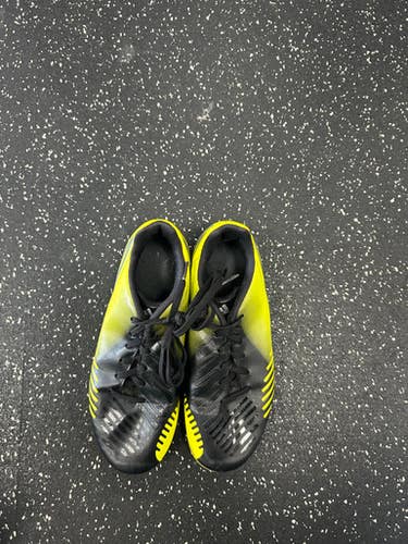 Used Adidas Soccer Cleats Black And Optic Yellow Junior 05 11849-S000030125