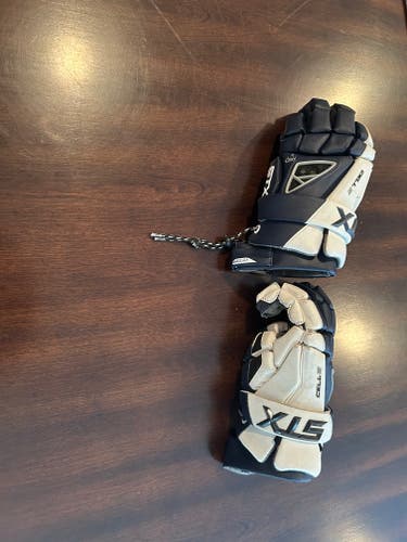 STX Cell IV Lacrosse Gloves Small (Used)