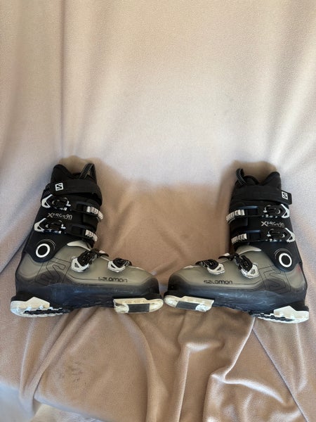 Unisex Salomon All Mountain XPRO R90 Ski Boots (Used)