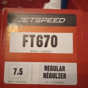 *Unused* CCM JetSpeed FT670 Hockey Skates Regular Width 7.5 (New)