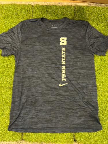 Penn State Lacrosse Large Men's Nike Shirt (Used)